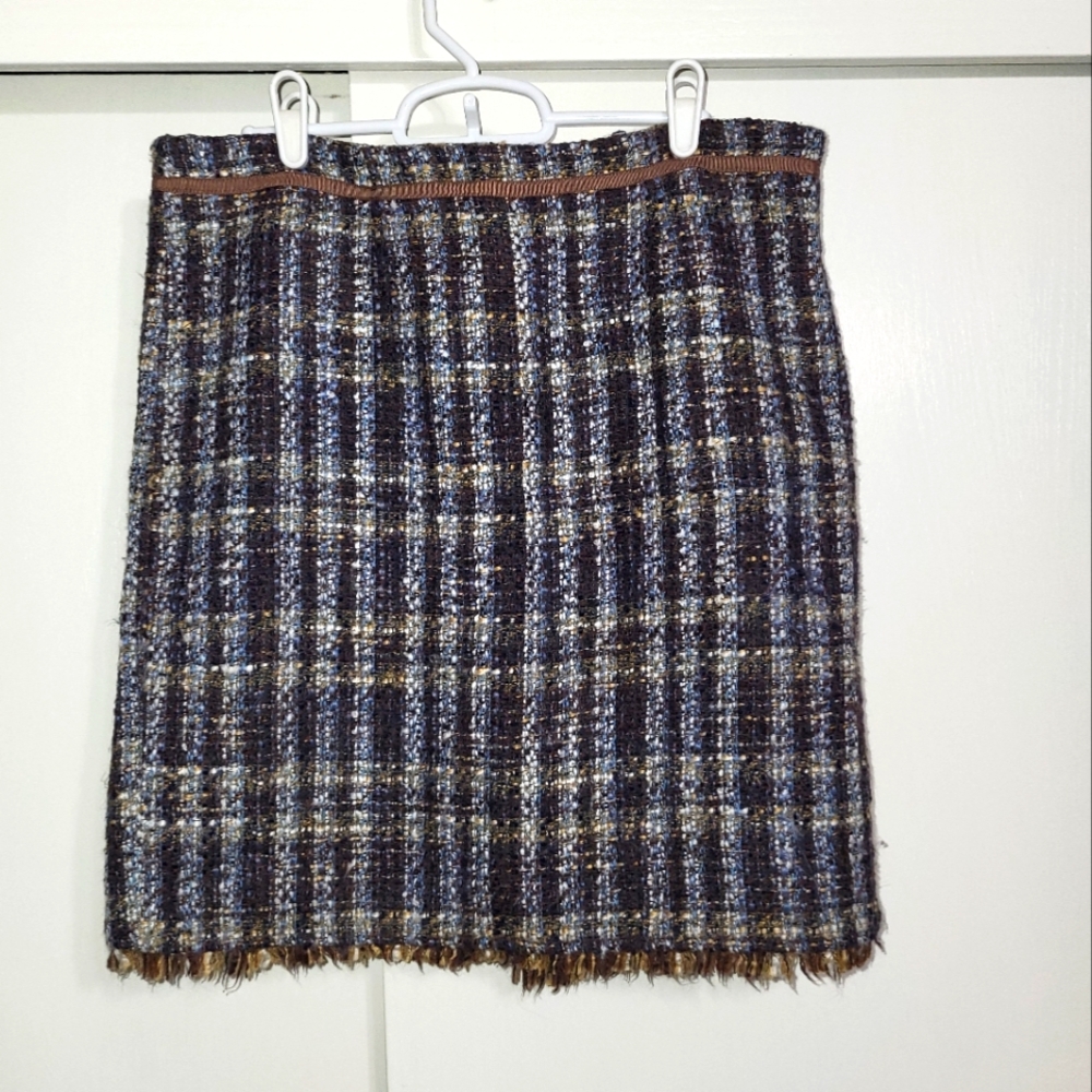 True Meaning fully lined tweed skirt size 8